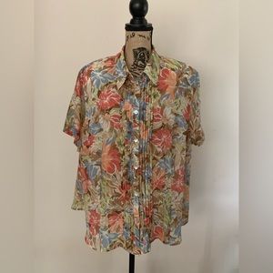 Alfred Dunner 22W Floral Shortsleeved Shirt Sheer with Lining.